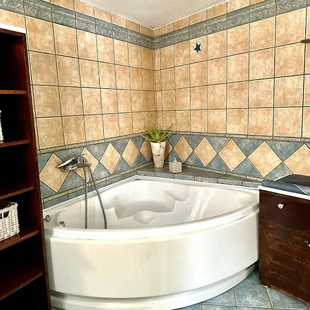 شقة Sun Loving House *