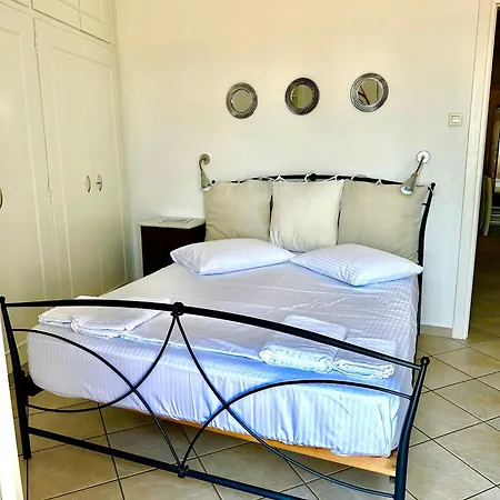 Sun Loving House شقة إرموبولّي