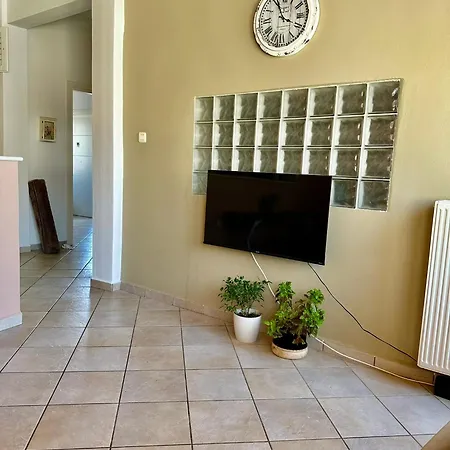Sun Loving House Ermupoli